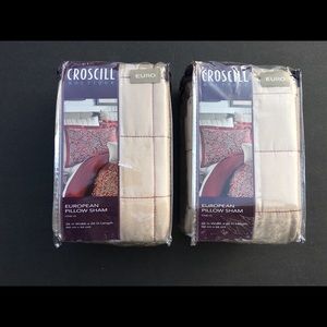 Croscill Pillow Shams Euro Adriel Pair 26” x 26” Square European Ivory Red New